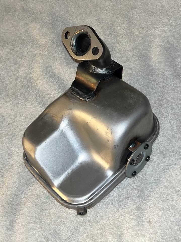 Briggs & Stratton 715435 Lo-Tone Muffler For 5.5 and 6 HP Vanguard OHV Horizontal Engines