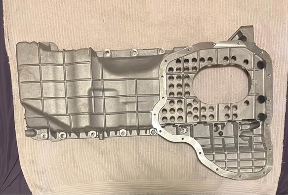 General Motors Genuine Parts 12634972 Upper Engine Oil Pan