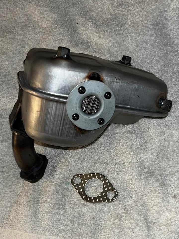 Briggs & Stratton 715435 Lo-Tone Muffler For 5.5 and 6 HP Vanguard OHV Horizontal Engines