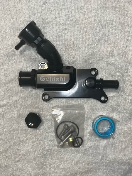 Upper Coolant Housing Straight Inlet with Integrated Filler Neck for Honda K24 K20Z3