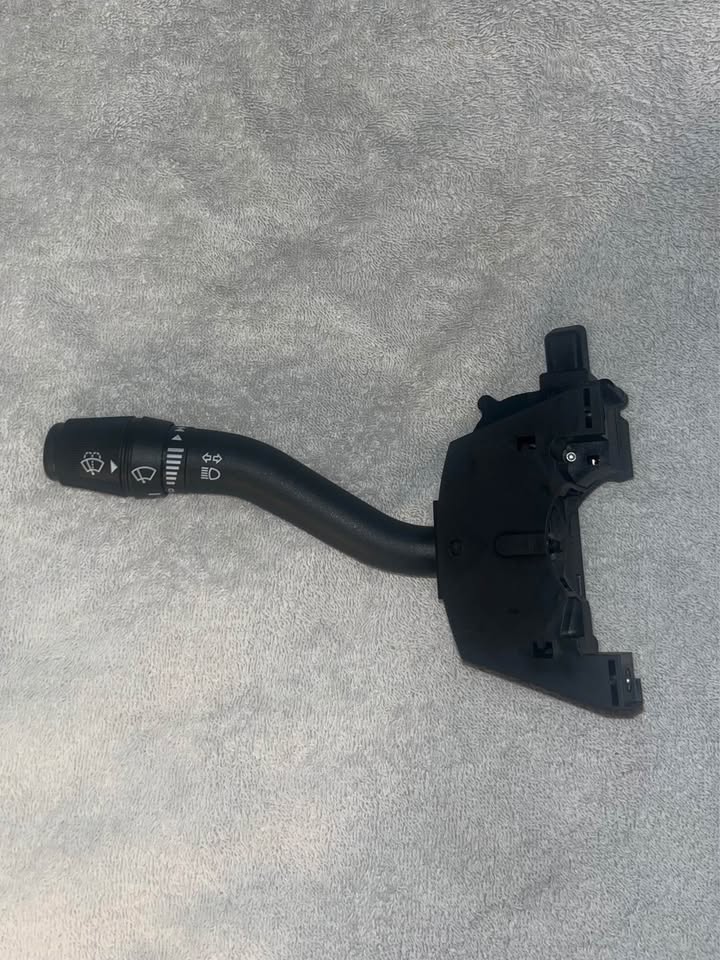 Turn Signal Switch with Windshield Wiper Option - - for 1999-2003 Mazda B3000