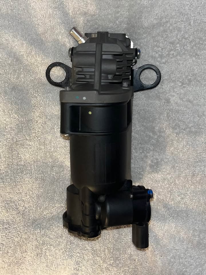 Suspension Air Compressor Pump Mercedes W166 X166 GLE350 GLE550e GLS450 ML350 ML550 GL350 GL63 AMG