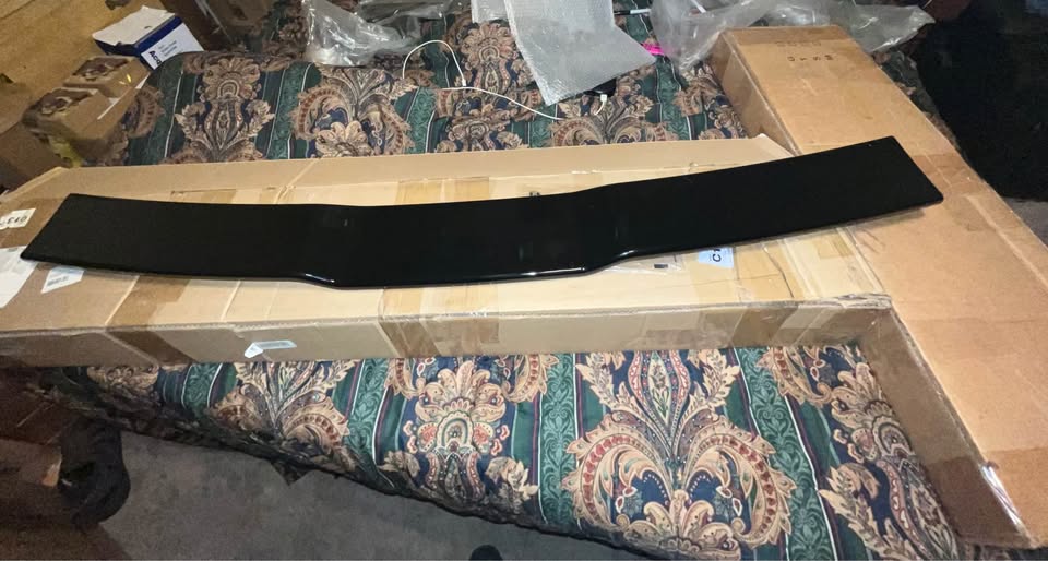 Rear Spoiler for ‘18-‘25 Toyota 8th Gen Camry LE SE XLE XSE Rear Trunk Spoiler Wing Splitter Black